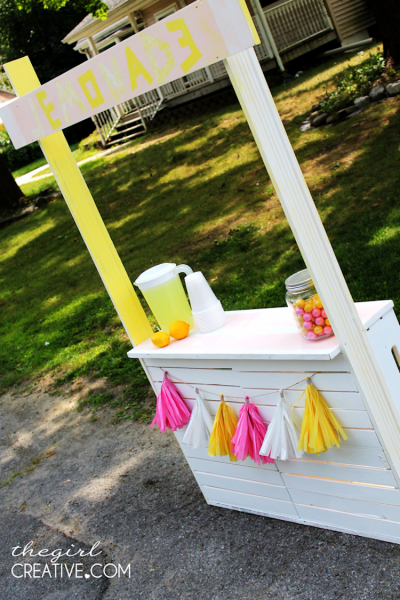 DIY Lemonade Stand - The Girl Creative