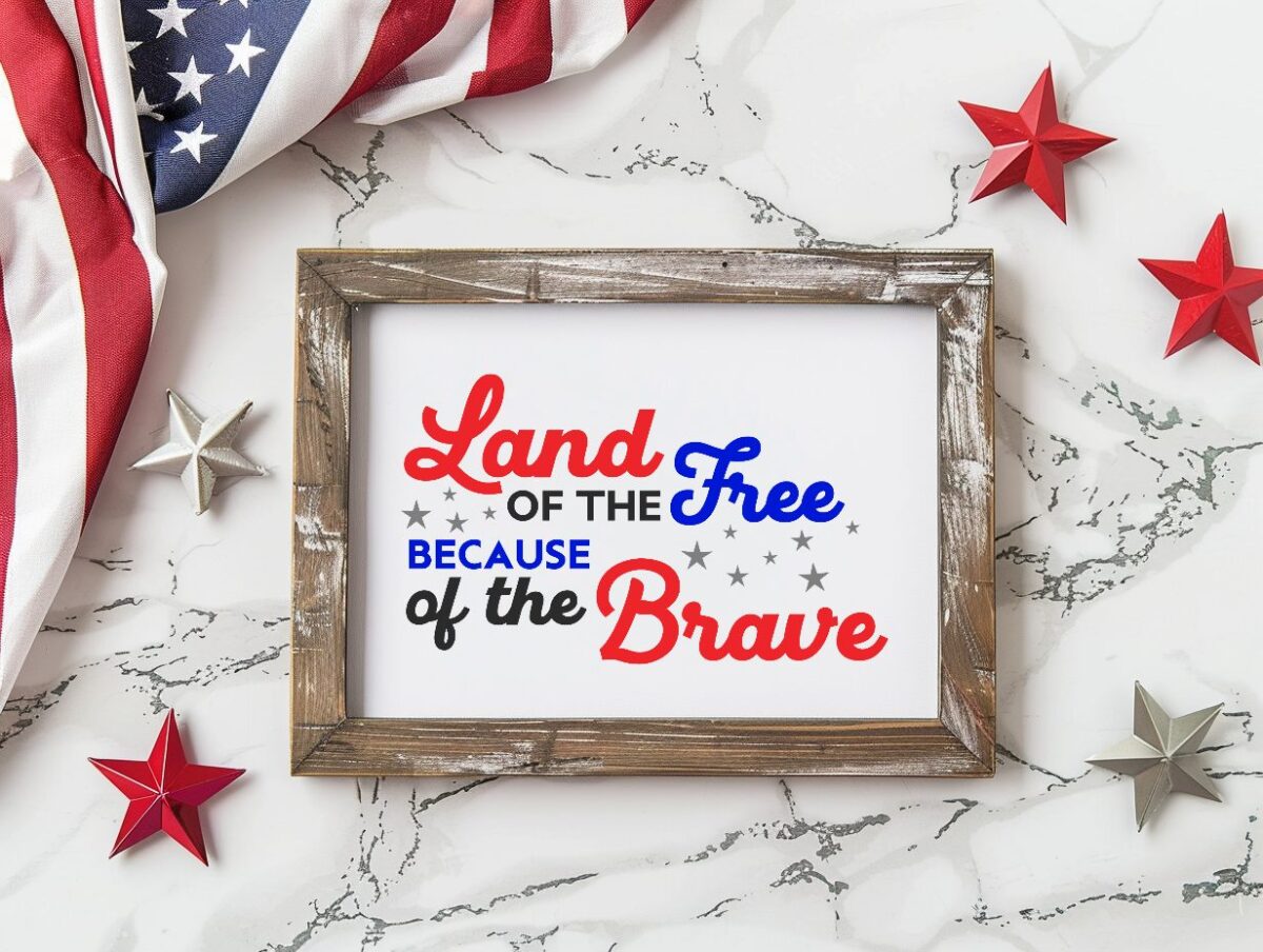 Land of the Free Because of the Brave SVG: Patriotic Crafts - The Girl ...